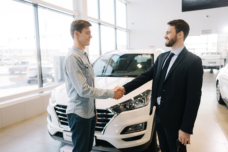 Compro auto per esportazione a Varese